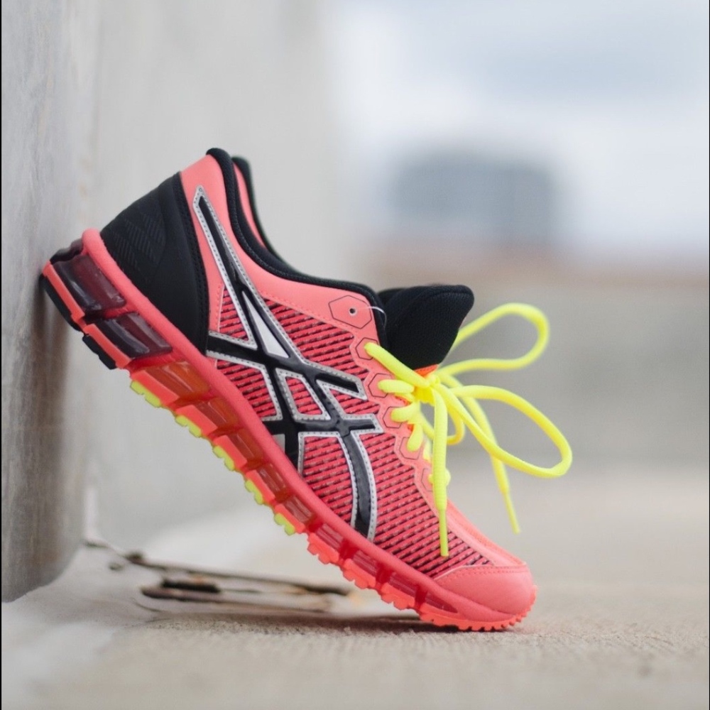 SOLD ASICS 7.5 Gel Quantum 360 CM Running Sneaker - Picture 1 of 8